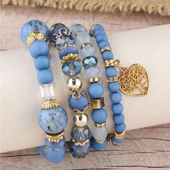 New 4 piece beaded bracelet heart charm - Picture 2 of 4